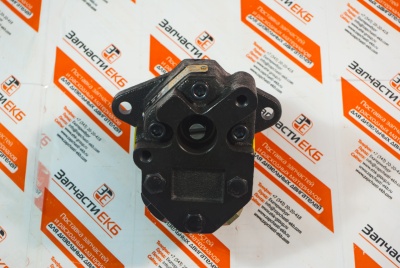 4W5479 Насос подкачки PUMP G Caterpillar Взаимозаменяемые номера: 4W-5479